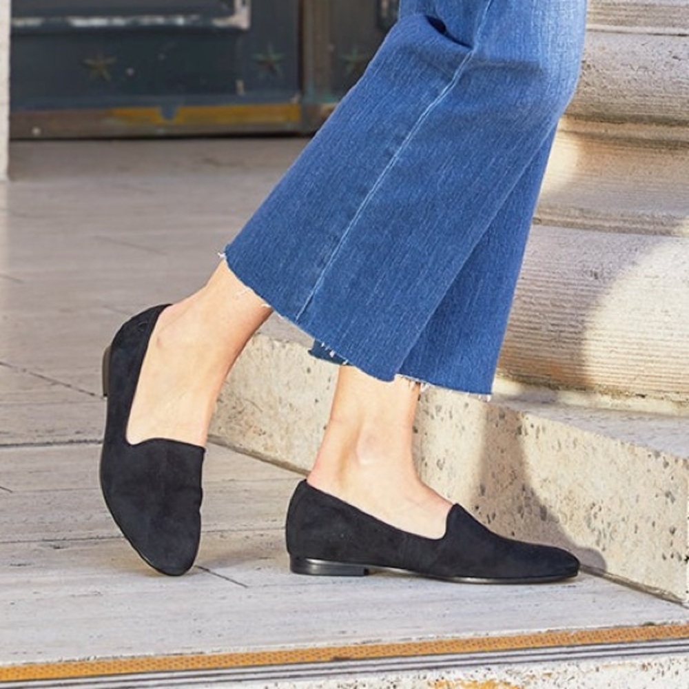 Vionic Willa Black Suede Loafer Flats WIDE
